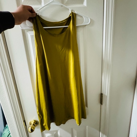 Lululemon tank tops - Picture 1 of 4